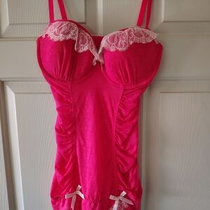 Elegant Pink Lace Trim Chemise